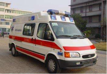 曲沃县救护车租赁